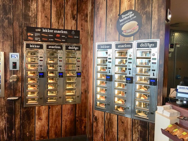 Snack walls